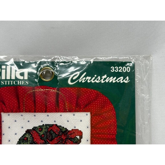 BUCILLA Gallery Stitches #33200 "Noel" Christmas Cross-Stitch Ruffled Pillow Kit - Picture 3 of 7